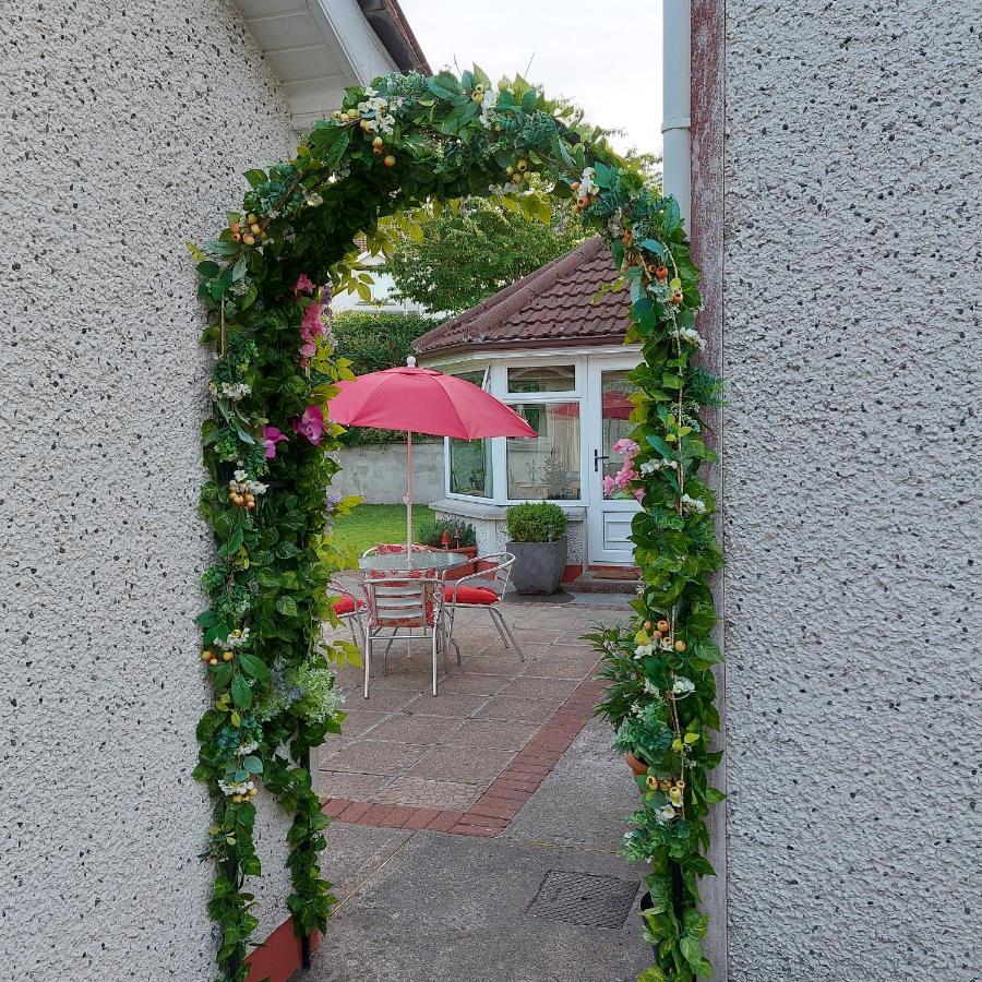 キャリックマクロス Rock House Bed & Breakfast エクステリア 写真