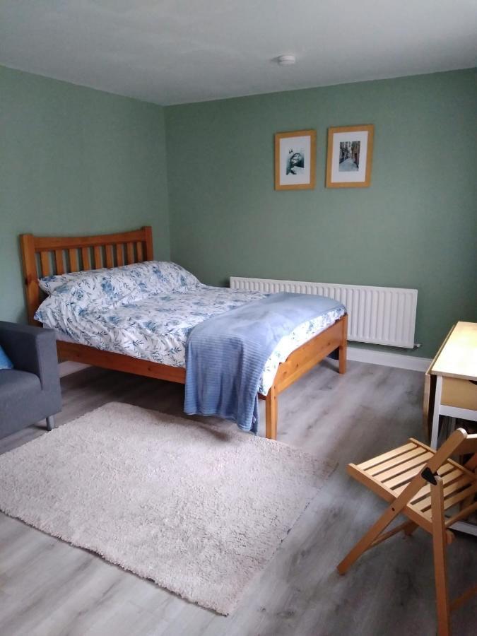 キャリックマクロス Rock House Bed & Breakfast エクステリア 写真